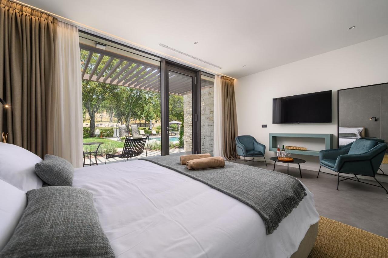 Relais And Wine San Tommaso (Adults Only) Hotel Bale Exterior photo