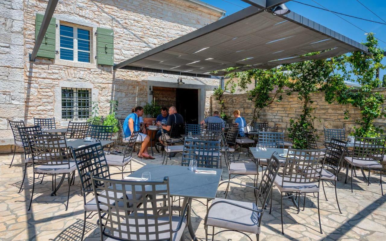 Relais And Wine San Tommaso (Adults Only) Hotel Bale Exterior photo
