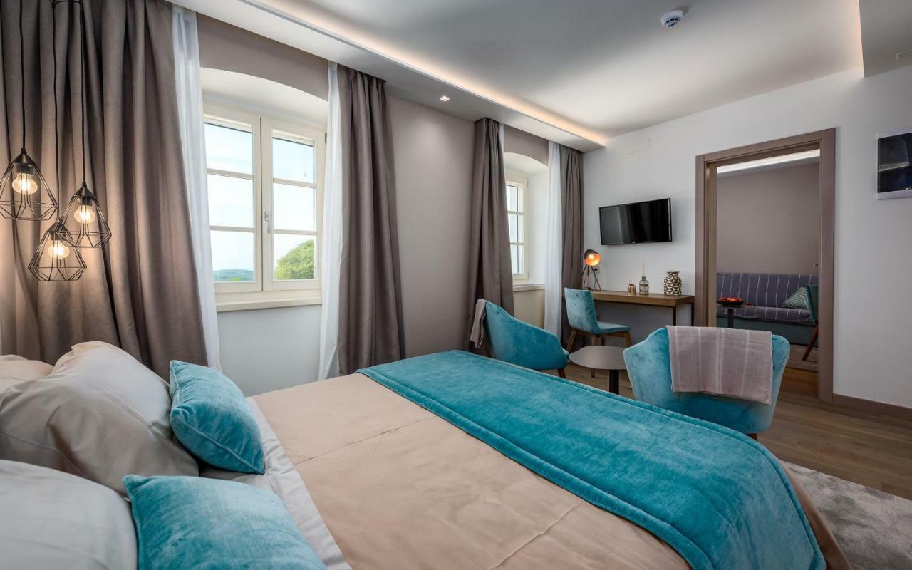 Relais And Wine San Tommaso (Adults Only) Hotel Bale Exterior photo
